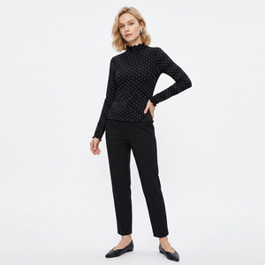 Chemisier décontracté en maille à pois noirs, col rond, manches raglan, coupe ample, respirant, pour femme, idéal au quotidien, pour adolescentes, l'école, les fêtes et la famille - Product Image 5