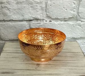 Juego de tazones de cobre premium hechos a mano, tazones de metal martillado, vajilla moderna con acabado dorado. - Product Image 5