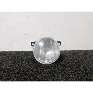 Feux antibrouillard d'occasion 2010 3008 1.6 HDi MCP T84 côté droit OEM 9685424180 - Product Image 1