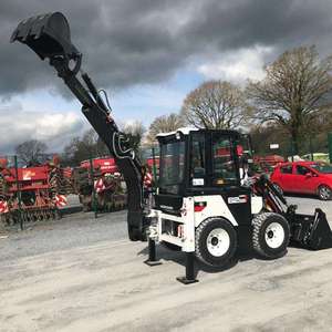 Minicargadora Retroexcavadora Hidromek Económica en Oferta, Motor Yunnei, Tracción en las 4 Ruedas, Bomba Eaton, Capacidad de Carga de 3.5 Toneladas, para Construcción - Product Image 6