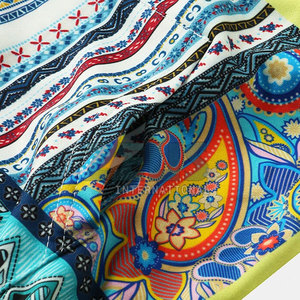Nouveaux modèles de sweats à capuche en coton mélangé, vente directe d'usine, sublimation, entièrement personnalisables, disponibles en stock - Product Image 6