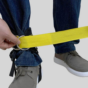 Correa de Tobillo Ligera de Cuero para Levantamiento de Pesas, Ajustable y Cómoda, Soporte para Ejercicios de Piernas con Máquina de Cable en el Gimnasio - Product Image 3