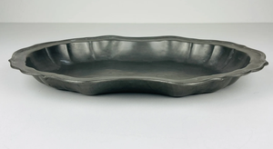 Bandeja Decorativa Tradicional de Metal de Estaño con Borde Festoneado, Plato Decorativo para Decoración del Hogar y Artículos de Hotel - Product Image 6