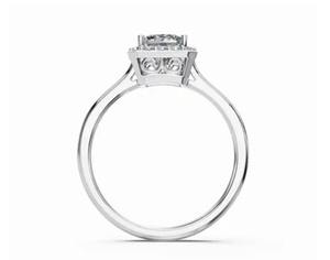 Anillo de Diamante Cultivado en Laboratorio Maries Princess Halo en Oro de 9kt, 14kt o 18kt con 0.87 Quilates, 17 Piedras de Corte Cuadrado, Joyería Sostenible - Product Image 2