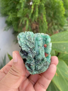 Natural Emerald Buddha <b>Statue</b> | Hand Carved Brazilian Gemstone Buddha Idol | Meditation Spiritual Decor | Wholesale Supplier - Product Image 5