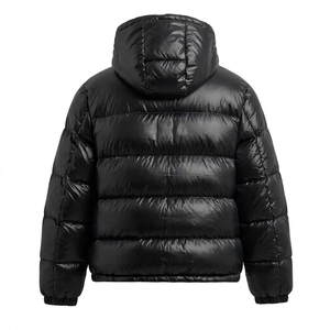 Chaqueta acolchada ligera con capucha para hombre, negra, de invierno, alternativa al plumón, cálida, informal, con cremallera, para exteriores, al por mayor - Product Image 4