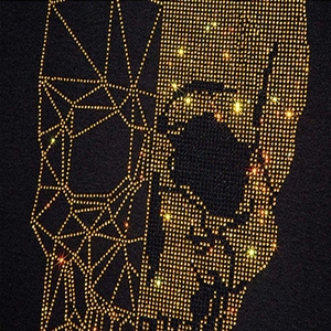 T-shirt en strass pour homme, fabriqué aux États-Unis, brillant et élégant, en coton de haute qualité, style streetwear décontracté. - Product Image 3
