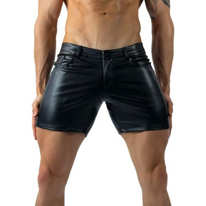 กางเกงขาสั้นหนังดีไซน์เนอร์สำหรับผู้ชายรุ่นใหม่ ระบายอากาศได้ดี สีพื้น เอวปรับได้ รับผลิตแบบ OEM - Product Image 1