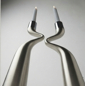 Candelabro Moderno de Metal Plateado en Forma de S, Centro de Mesa Curvo para Decoración del Hogar - Product Image 4