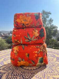 กระเป๋าใส่อุปกรณ์อาบน้ำพร้อมซิปและลายพิมพ์ดอกไม้ กระเป๋าอเนกประสงค์ กระเป๋าเดินทาง ชุดอเนกประสงค์ 3 ชิ้น แบบเย็บติดกัน สำหรับใช้ในชีวิตประจำวัน - Product Image 2