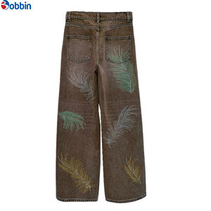 Jeans décontractés pour femmes, taille haute, imprimés, coupe large, en denim premium, avec détails diamant, amples et respirants - Product Image 4