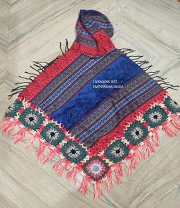 Ponchos design pour femmes ponchos au crochet ponchos hippie ponchos indiens poncho au crochet vente en gros de poncho d'hiver indien - Product Image 3