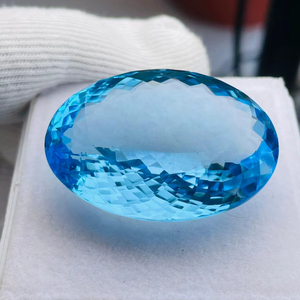 Topaze bleue naturelle, taille ovale, grande taille 99,19 carats, qualité AAA, lustre parfait, disponible à prix avantageux. - Product Image 4