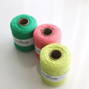 เส้นด้ายฝ้ายขายส่ง เส้นด้ายฝ้ายหวีสำหรับถักโครเชต์ น้ำหนัก 200 กรัม แบบกรวย สำหรับถักไหมพรม - Product Image 6