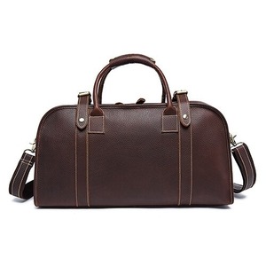 Sac de voyage week-end en cuir au design élégant et durable, sac de sport de qualité supérieure, sacs de voyage en cuir personnalisables avec logo en gros - Product Image 1