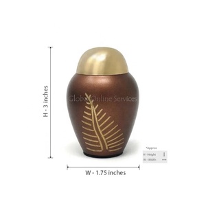 Urne commémorative en cuivre antique avec motif de feuille de fougère dorée, couvercle arrondi, conteneur pour cendres, souvenir commémoratif - Product Image 3