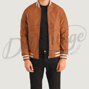 Chaqueta Bomber de Cuero Genuino Marrón para Hombre con Mangas Acolchadas en Forma de Panal y Puños Acanalados a Rayas, Corte Ajustado - Product Image 6