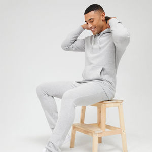 Conjunto Deportivo de Dos Piezas con Sudadera con Capucha y Pantalones Deportivos para Entrenamiento en el Gimnasio, Correr y Deportes al Aire Libre, Pantalones Deportivos 100% Algodón - Product Image 4