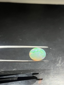 ธรรมชาติที่ไม่ได้รับการรักษาโอปอลเอธิโอเปียที่มีคุณภาพสูงรูปไข่4.70 Cts พลอยหลวมกับหลายไฟเล่นโดย Sadiya นานาชาติ - Product Image 4