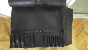 กระเป๋าใส่มีดหนังแท้แบบพกพา ทนทาน คุณภาพระดับ OEM สำหรับเก็บมีดเชฟในครัว พร้อมตัวเลือกปรับแต่งได้ รุ่น LKR-0358 - Product Image 3