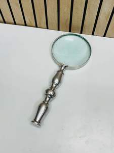 Loupe à main de 4 pouces avec poignée en aluminium artisanale et cadre en nickel avec lentille en verre optique |   Loupe de lecture et d'inspection vintage - Product Image 3