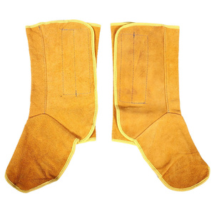 Couvre-chaussures de soudage en cuir de vachette, protection pour soudeurs, design léger et flexible pour une utilisation durable. - Product Image 3