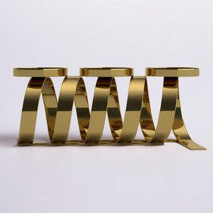 Portavelas de Hormigón con Recubrimiento Dorado de Acero Inoxidable, Diseño Único, para Actividades Religiosas como Navidad - Product Image 1