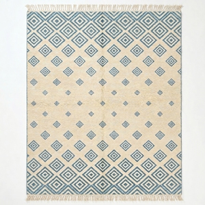 Alfombra de Lana Tejida a Mano con Patrón de Diamantes, Alfombra Geométrica Azul Marfil, Alfombra Estilo Boho Farmhouse con Borlas, Tamaño Personalizado - Product Image 1