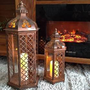 Lanterne à bougie en fer forgé artisanale de luxe avec un design vintage moderne pour la décoration de mariage, de la maison et de l'extérieur - Product Image 2