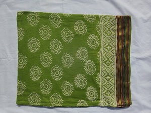 Handcrafted Wooden Block Print Cotton Sarongs Pareos & Scarves with Zari Silk Border Lightweight Women’s Beachwear Wholesale - Product Image 2