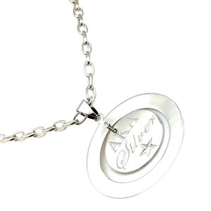 Collar con Colgante de Halo de Estrella Plateada AKA, Joyería Elegante en Tono Plateado para Mujer, Accesorio de Moda de Lujo con Halo de Estrella Brillante - Product Image 4