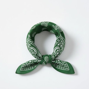 Foulard bandana style bohème à imprimé floral, carré, pour tenues de festival hippie et accessoires créatifs pour cheveux - Product Image 4