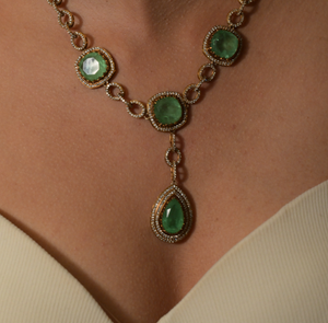 Gajaah 925 <b>Silver</b> The Serene Cascade <b>Necklace</b>: A Contemporary Emerald & Polki Diamond <b>Necklace</b> <b>Set</b> with Pendant Drop - Product Image 2