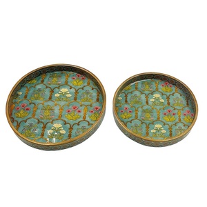 Plateaux décoratifs imprimés de motifs floraux Mughal vert-vert émeraude, plateaux de service ronds en bois de luxe emboîtables pour commande en gros - Product Image 3
