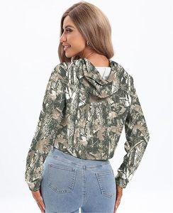 Sweat-shirt à capuche court personnalisé pour femmes, tissu extensible doux, style streetwear décontracté - Product Image 6