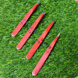 Pinzas de Cejas de Acero Inoxidable al por Mayor, Personalizadas, de Lujo, Duraderas, Ligeras, con Punta Inclinada de Metal Grueso, Marca Privada - Product Image 2