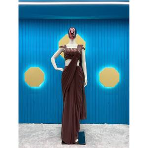 ชุดเสื้อส่าหรีสำหรับผู้หญิงดีไซน์เนอร์สำหรับงานปาร์ตี้ปักตามลำดับ - Product Image 5