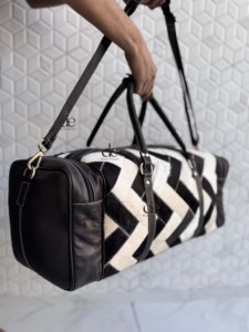 Sac de voyage en cuir de vachette véritable fait main, unisexe, multi-usages, grande taille, sac de sport – Offre exceptionnelle - Product Image 2