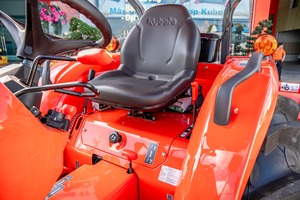 Mejor Precio Tractor de Ruedas Kubota L4028 40HP Motor de Alto Rendimiento Diésel Potente y Duradero Nuevo Estado 100% Para Agricultura - Product Image 2