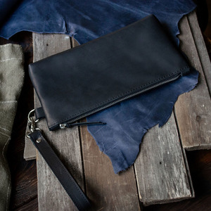 Elegante cartera de cuero de lujo con diseño compacto, hecha con cuero genuino de vaca, costuras duraderas y apariencia elegante. - Product Image 6