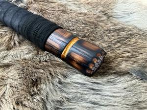 Bochen 2026 Hacha de Batalla Industrial Multifuncional Portátil Forjada con Cabeza de Hacha y Mango de Madera de Palisandro para Acampar, Cortar Leña y Encender Fuego - Product Image 2