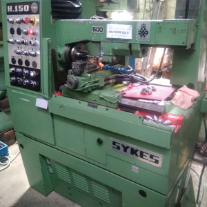 Máquina de Corte de Engranajes de Alta Precisión Sykes Gear Hobber H-150 para Talleres y Unidades de Producción - Product Image 1
