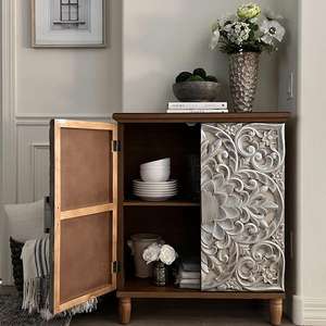 Gabinete de Madera Tallada a Mano con Diseño Floral, Unidad de Almacenamiento Rústica de Doble Puerta - Product Image 2