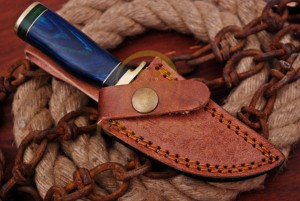 Couteau à dépecer artisanal DIY OEM en acier Damas à lame droite de 6 pouces, manche en bois, lame fixe personnalisée pour la chasse, le camping et le travail du cuir - Product Image 6