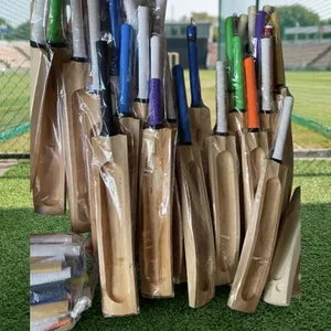 Batte de cricket en bois Dee Kay de bonne qualité - Écologique, durable, classique, taille personnalisable, prix de gros pour adultes - Product Image 2
