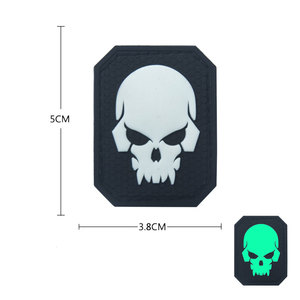 Parches de PVC Suave de Alta Calidad, Impresión Personalizada de Logotipos en 3D, Transferencias Térmicas de Silicona, Etiquetas para Ropa - Product Image 1