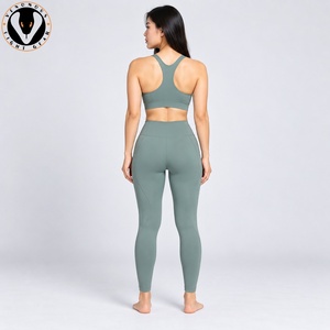 Ensemble de yoga durable pour femmes, tissu extensible, construction confortable pour le yoga, la remise en forme, l'exercice, la course à pied et l'entraînement - Product Image 4