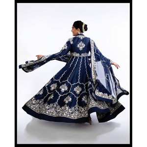 Robes de soirée de créateur Belle robe et Dupatta pour la fête - Product Image 5