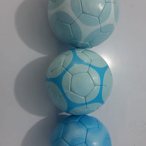 Nuevo Balón de Fútbol de Alta Calidad, Resistente al Agua, para Práctica y Entrenamiento, Hecho en Pakistán, Duradero, Ligero, con Opciones Personalizables - Product Image 5