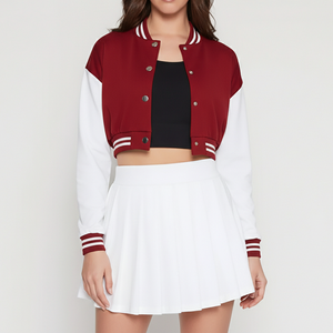 เสื้อแจ็คเก็ตวาร์ซิตี้แบบควิลท์สำหรับผู้หญิง คอลเลคชั่นฤดูใบไม้ร่วงปี 2026 พร้อมโลโก้สั่งทำพิเศษ ผ้าขนสัตว์ แขนยาว สีพื้น แต่งมุก สำหรับฤดูหนาว - Product Image 1